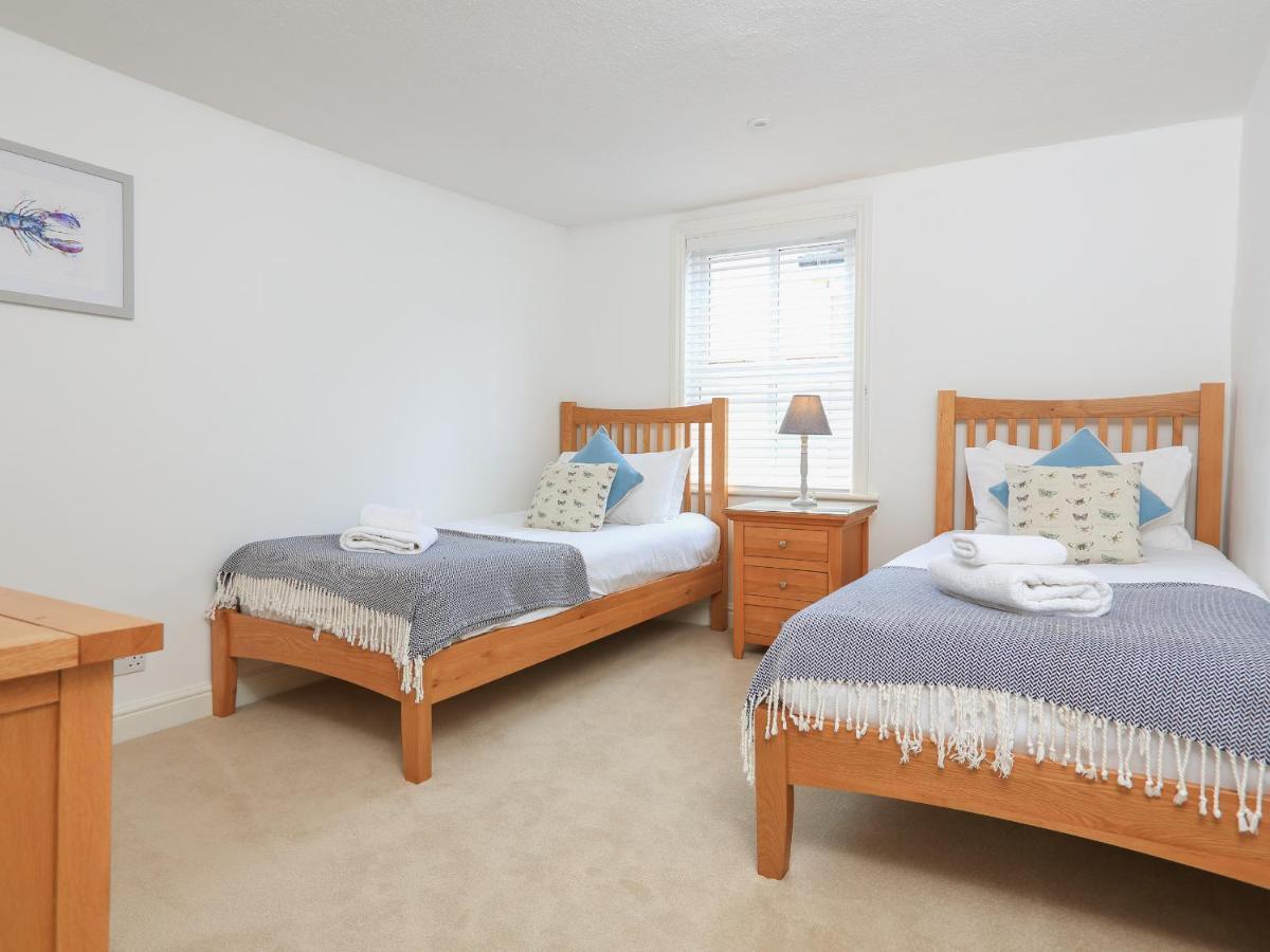 Apartamento The Corner House Dartmouth Exterior foto